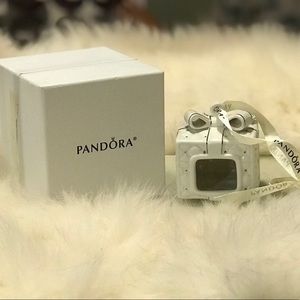 PANDORA Christmas Present Ornament (2016) 🎁🎁